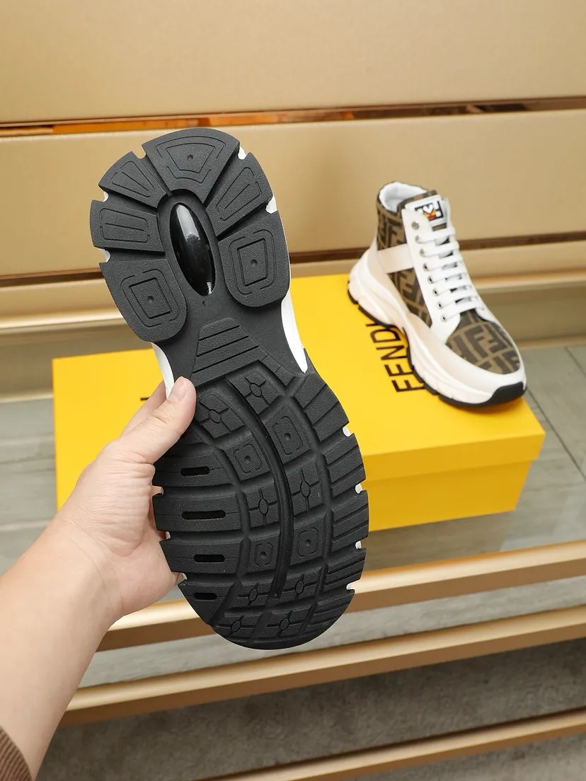 Factory price 460 men's shoes 💰🔥[FENDI] Fendi Little Monster Men's casual shoes, the latest elements are popular all over the world, the official website is hot selling, the latest casual shoes, original version, the fabric is made of original fabric ➕ first-layer sheepskin lining, original non-slip outsole, comfort speaks for itself, color: two colors available. Code number: 38-44 (45 customized)